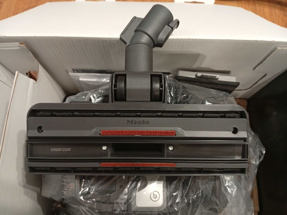 Odkurzacz bezworkowy Miele Boost CX1 Cat&Dog PowerLine SNCF0