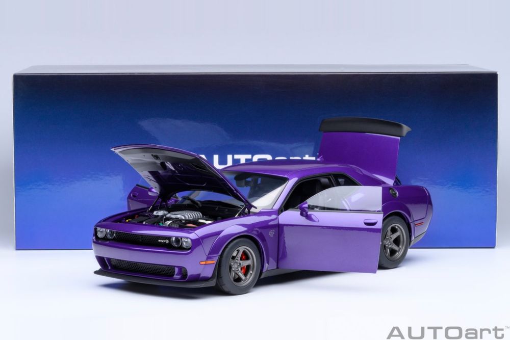 Nowość AUTOart Dodge Challenger SRT Super Stock 2023  Plum Crazy 1/18