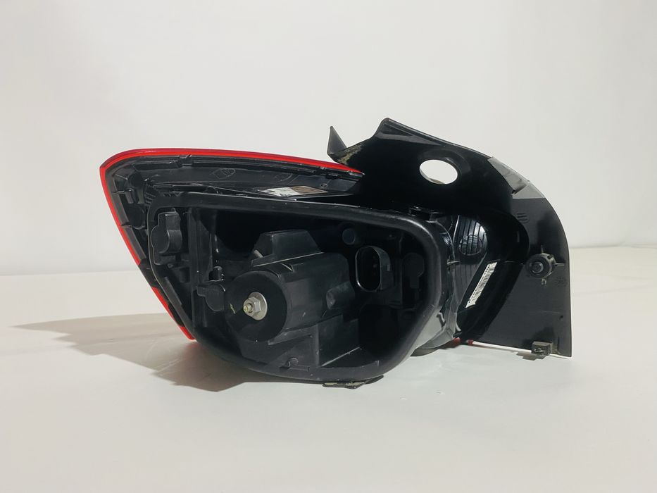 Farolim Traseiro Esquerdo Seat Ibiza IV 6J 6P Facelift Original