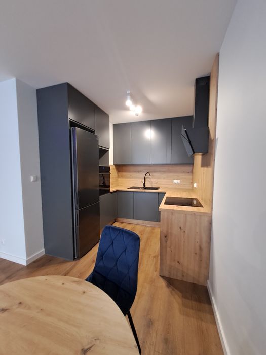 Przestronne mieszkanie 2 pokojowe na 1 piętrze .Nowowiejskiego Żary