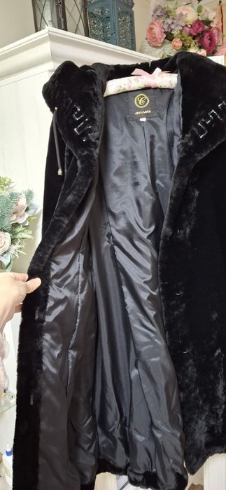 Натуральна тепла шубка