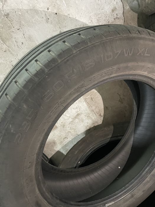 235 60 R18 копмлект 2000 грн