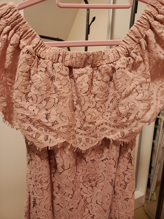 Sukienka w rozmiarze M