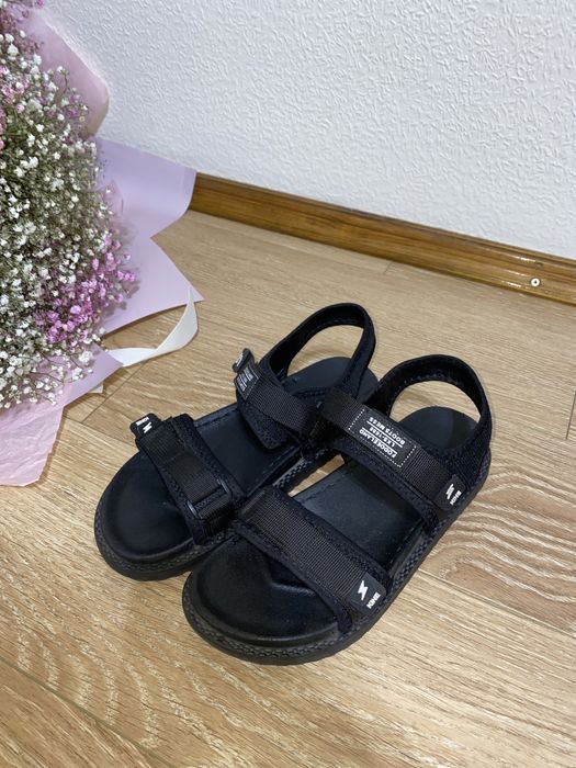Літні Сандалі