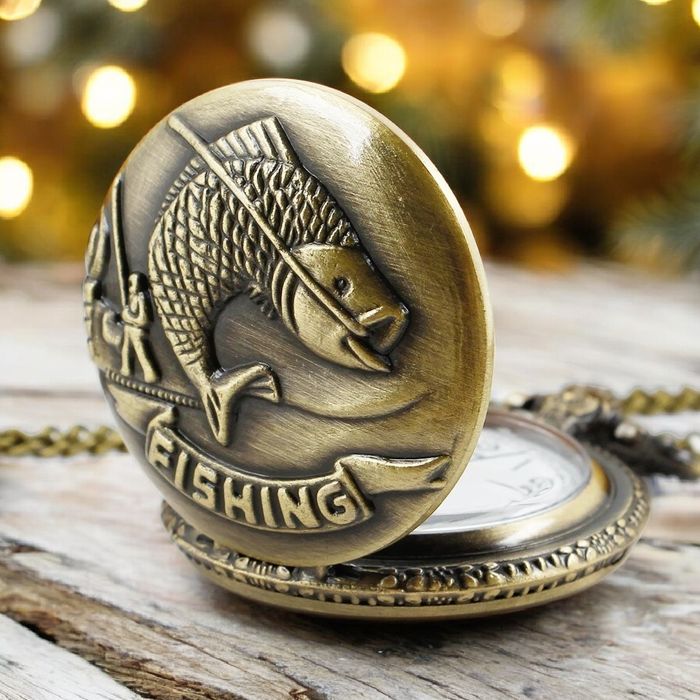 Вінтажний кишеньковий годинник, карманные часы  подарок для рибалка