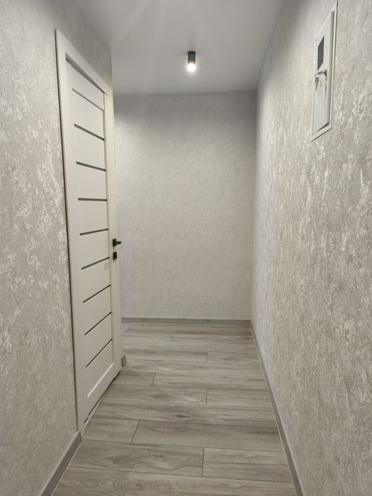 Продаж 1к квартири з ремонтом