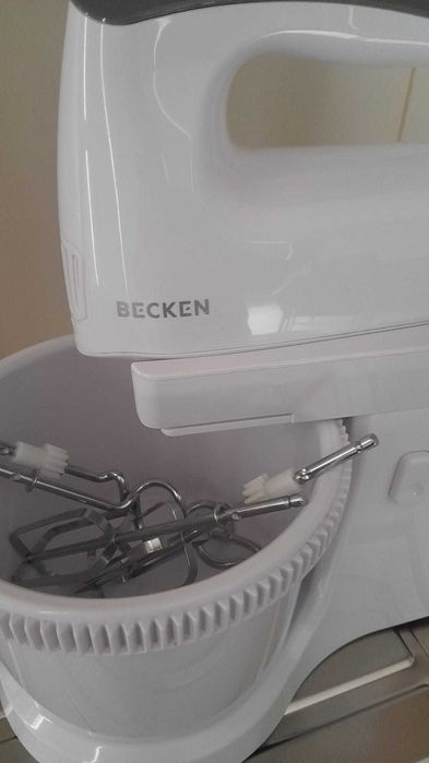 Placa Alisadora Cabelo, Varinha Mágica e Batedeira