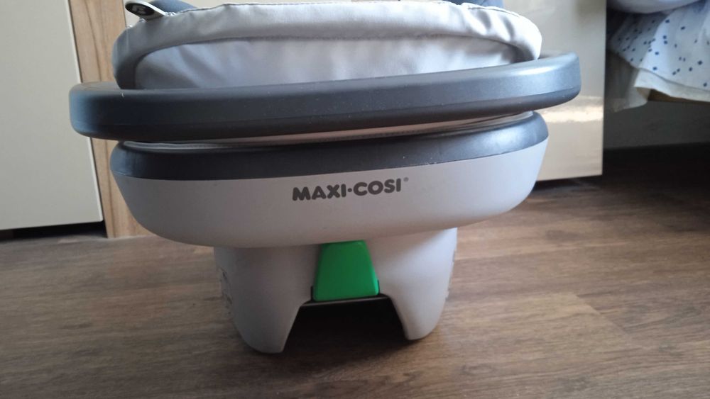 Автокрісло для новонародженого Maxi-cosi 0 - 12 міс Німеччина