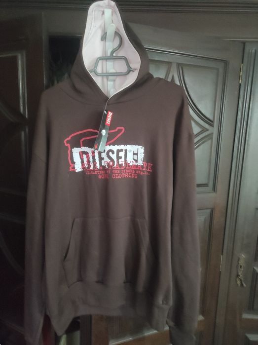 Camisola com capuz nova