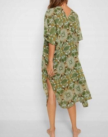 B.P.C sukienka plażowa ze wzorami obszerna r.40/42