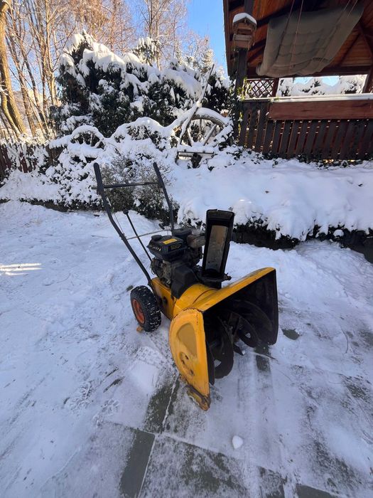 Odśnieżarka spalinowa