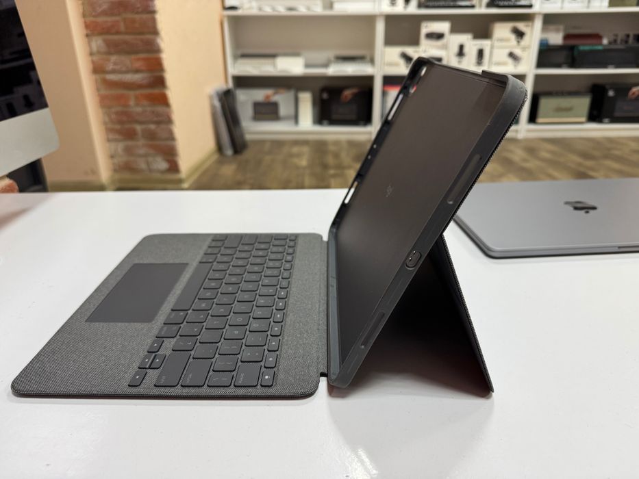 Logitech Keyboard Combo Touch iРad 12.9 2018-2025 МАГАЗИН 10 11