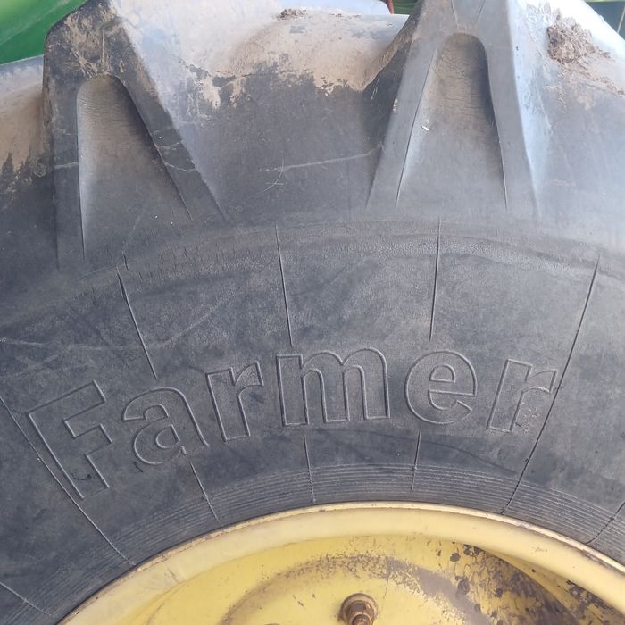 Продам шину 23.1 - 26 Continental