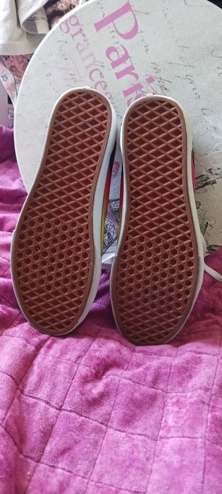 Tenis Vans 41 como novos !