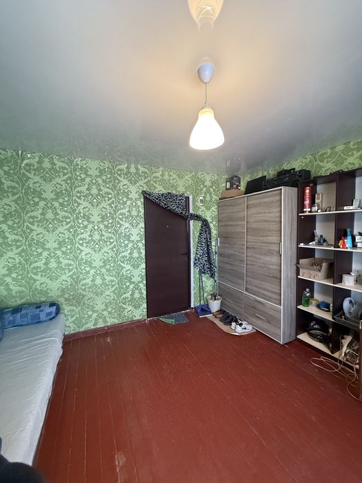 Продам малосімейку в цетрі міста біля Цнап