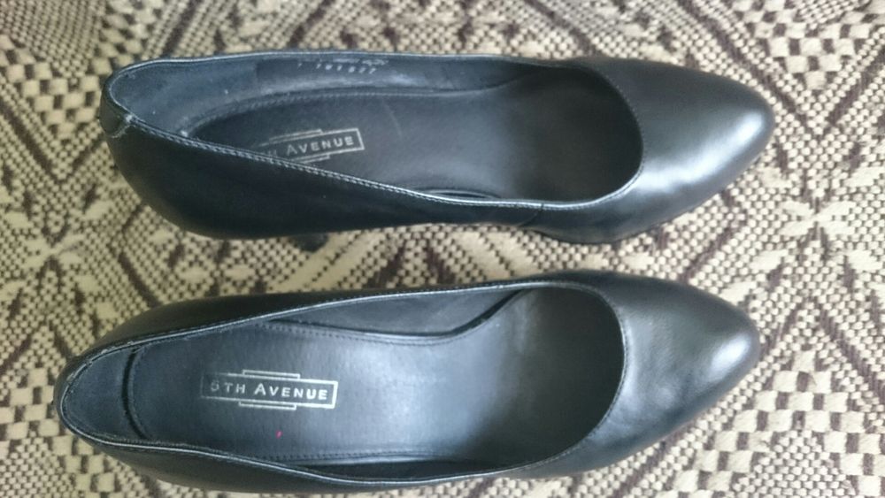 Buty wyjściowe damskie czarne szpilki rozmiar 38 5th Avenue