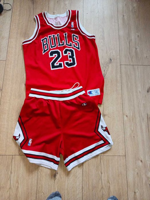 Koszulka piłkarska+spodenki Chicago bulls Michael Jordan stan bdb.