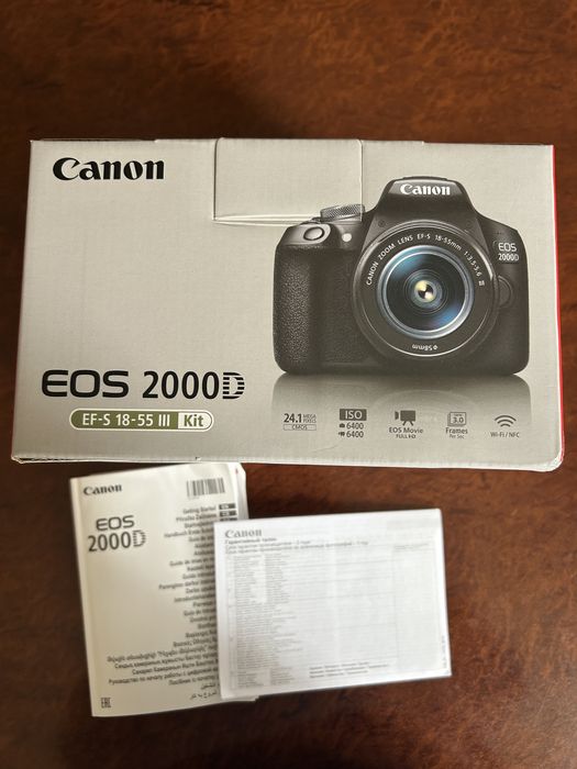 Фотоапарт Canon EOS 2000D