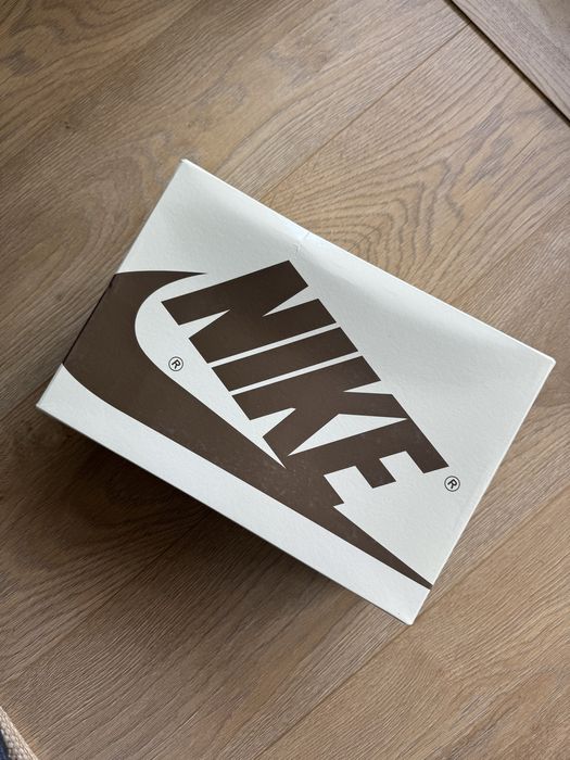 Travis Scott Air Jordan 1 Low OG "Reverse Mocha"