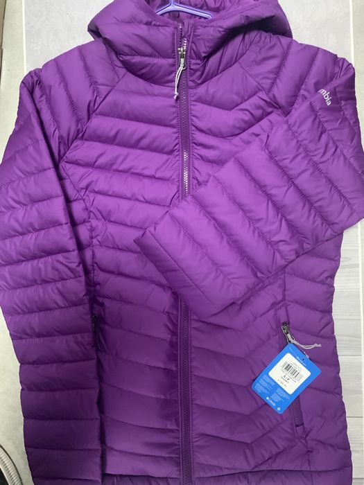 Columbia жіноча куртка , S чи XS