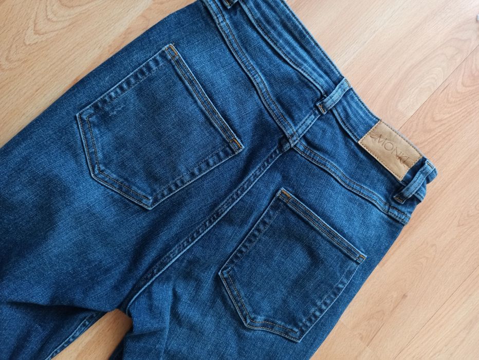 Jeansy damskie Monki rozm 27
