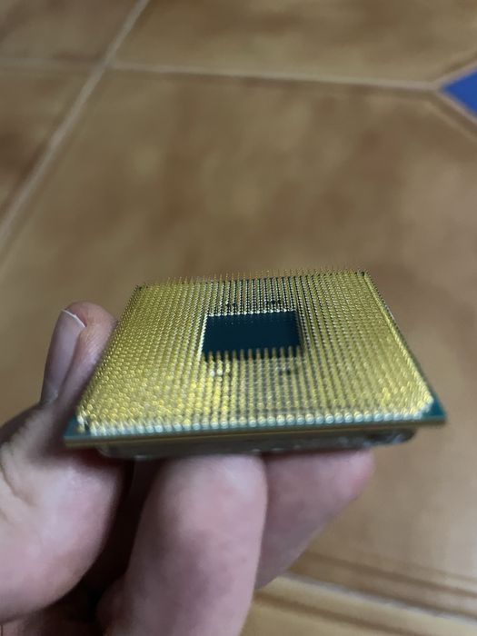 Продам Ryzen 5 1600