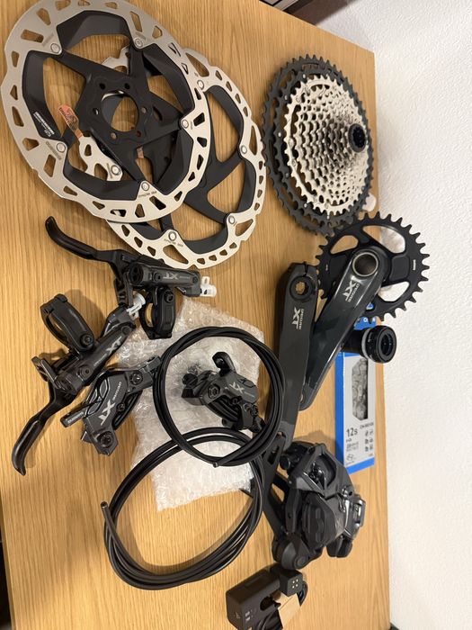 Grupo Shimano XT DI2 M8250 Novo Completo