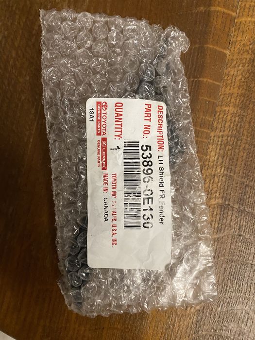 Накладка лобового стекла toyota highlander 2020