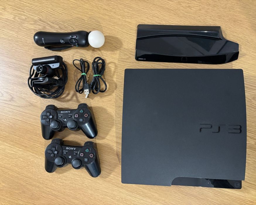 Konsola PlayStation 3 PS3 Slim + 2 pady  + zestaw Move (kontroler i kamera) + 17 gier [GTA V, FIFA, COD, NFS i inne)