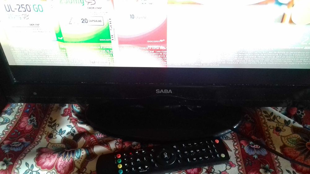 televisão marca saba 24 polegadas a trabalhar