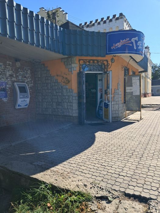 Здається в оренду магазин