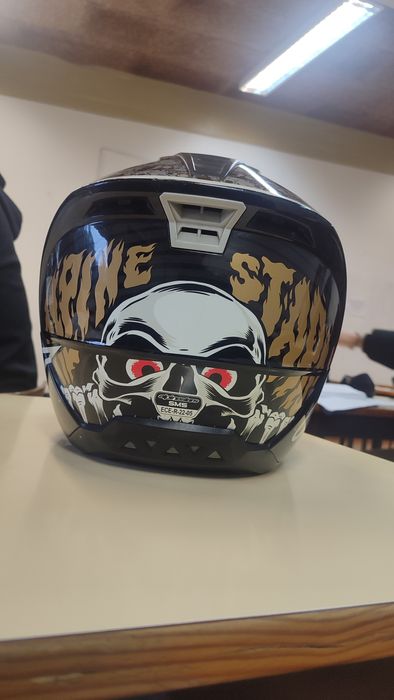 Capacete Alpine star