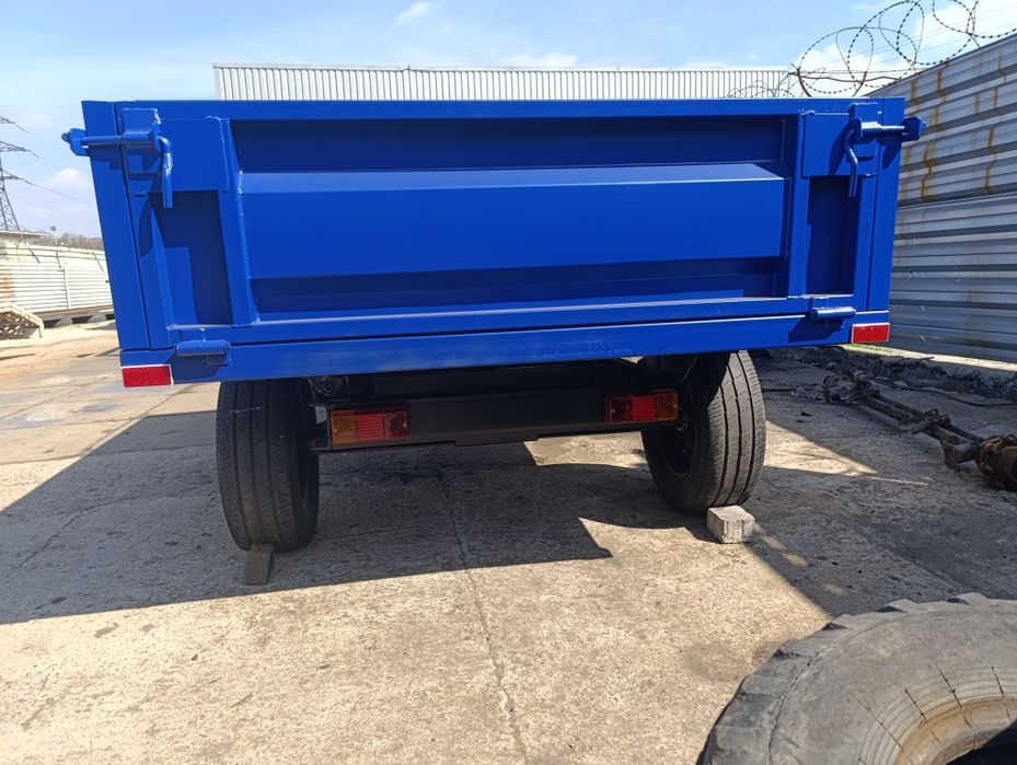 Причіп одноосний до трактора 1 ПТС-2, самоскид.