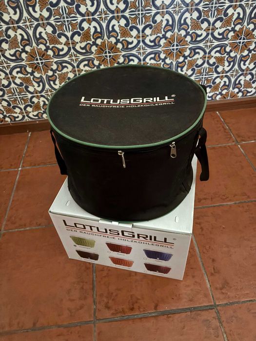 Churrasqueira a carvão Lotus Grill