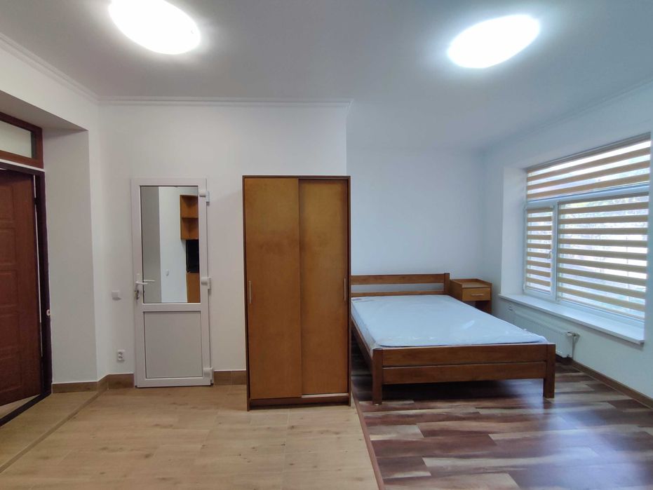 Здається 1-кварт-студія по вул.Лисенка, в р-ні Замостя, читайте опис