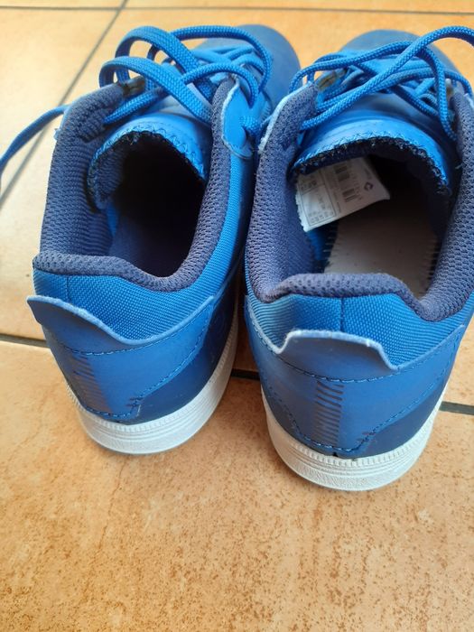 Buty sportowe Kipsta Bario r.38