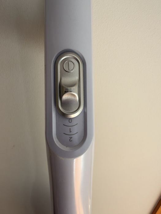 Aspirador de cano marca Bosch