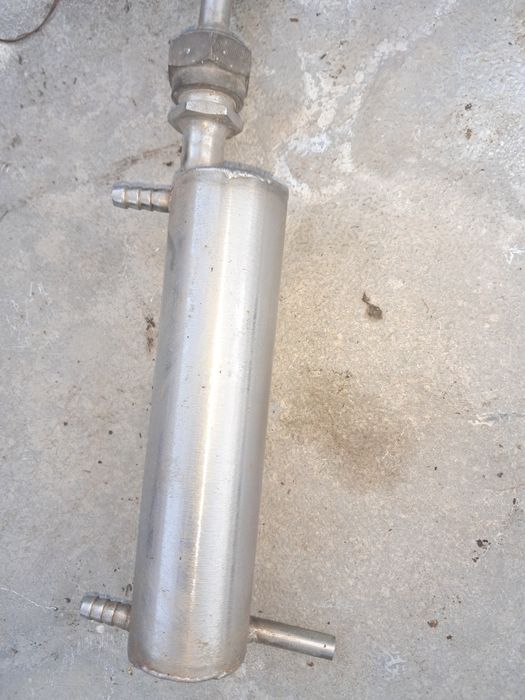 Дистилятор з нержавіючої сталі