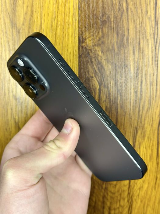 iPhone 15 Pro 256gb Black Titanium ByPass