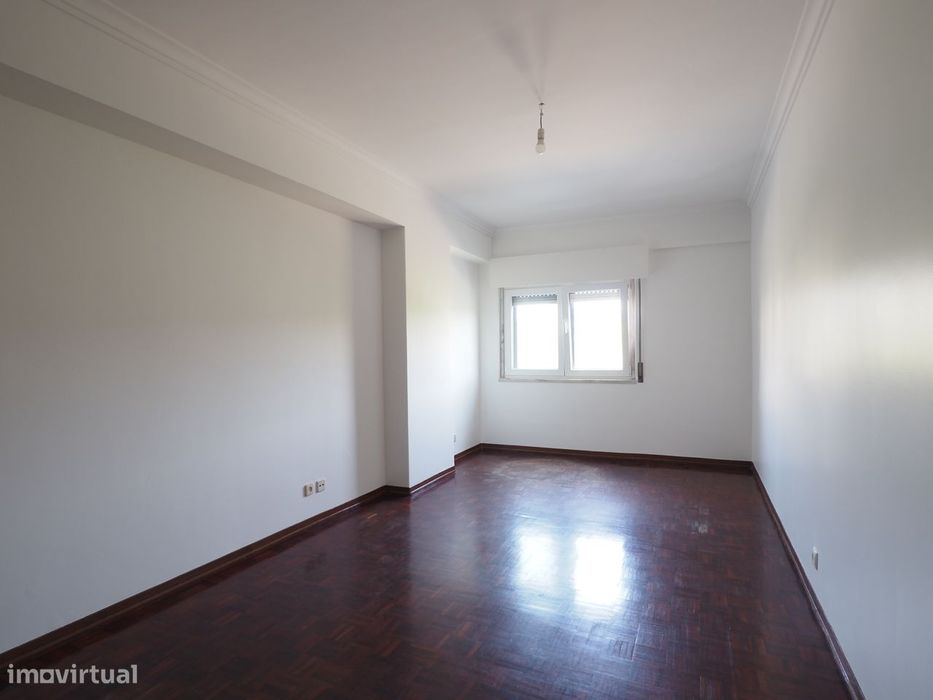 Apartamento T3 com terraço - Idanha