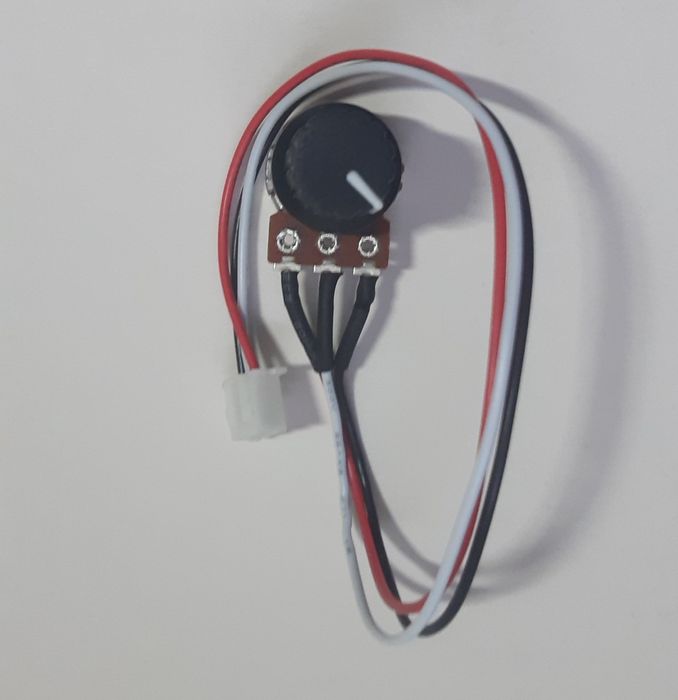 Резистор переменный 10 кОм с фишкой