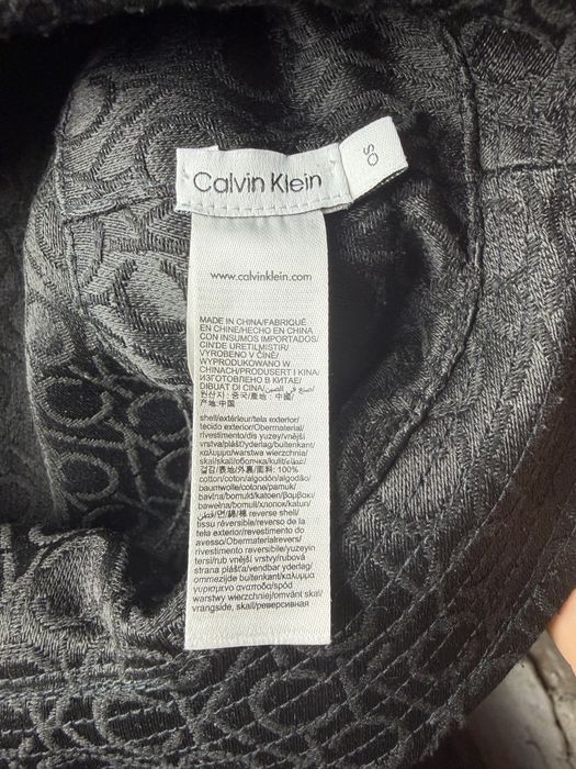 бавовняна панама від Calvin Klein