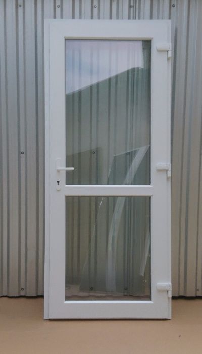 Drzwi PVC BIAŁE zewnętrzne 105x210cm NOWE do biur sklep taras  od ręki