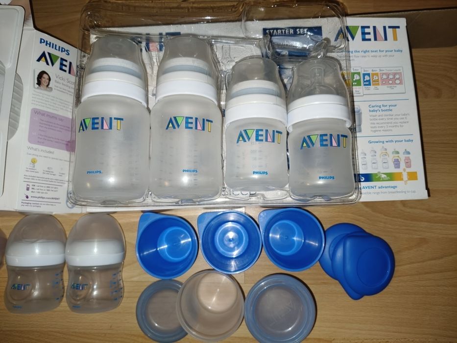 Zestaw Avent laktator, butelki, pojemniki na pokarm