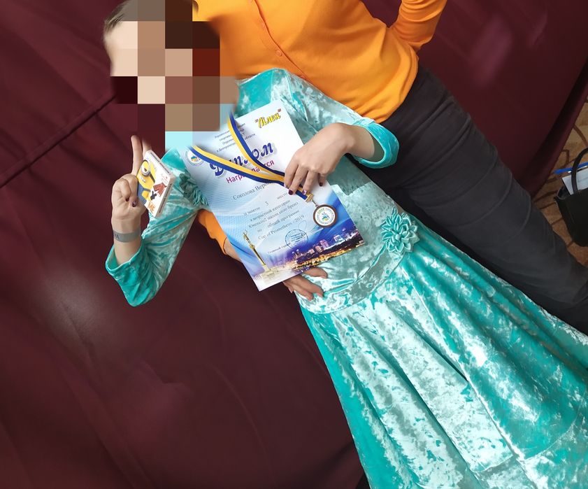 Бальное турнирное платье на 140+