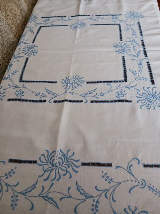 Toalha de mesa Antiquíssima em linho