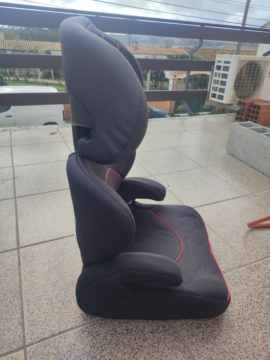 Cadeira auto tamanho 2/3 sem isofix