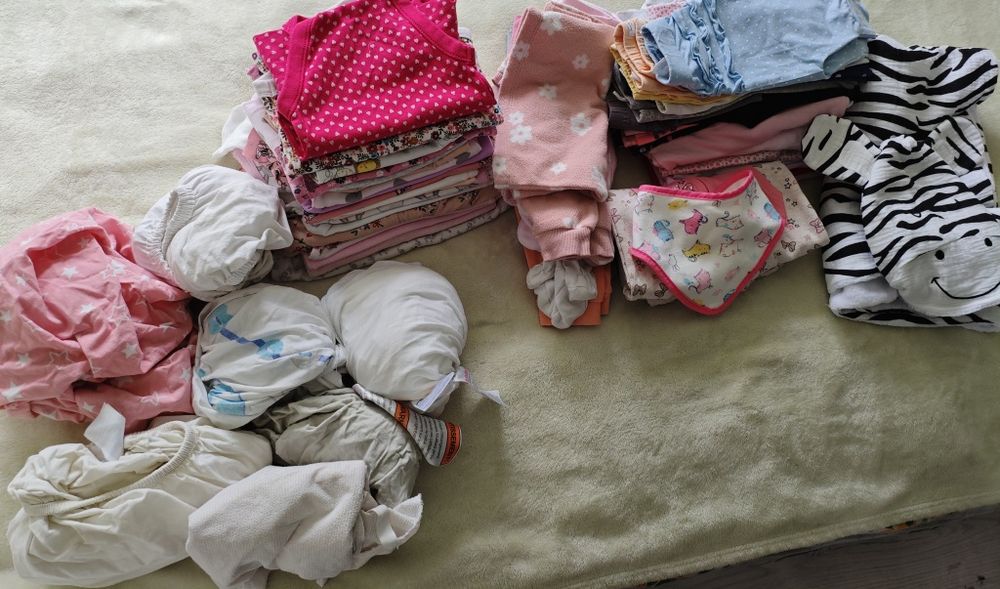 Mega paka ubranek dla dziewczynki 56 62 prześcieradła kocyk