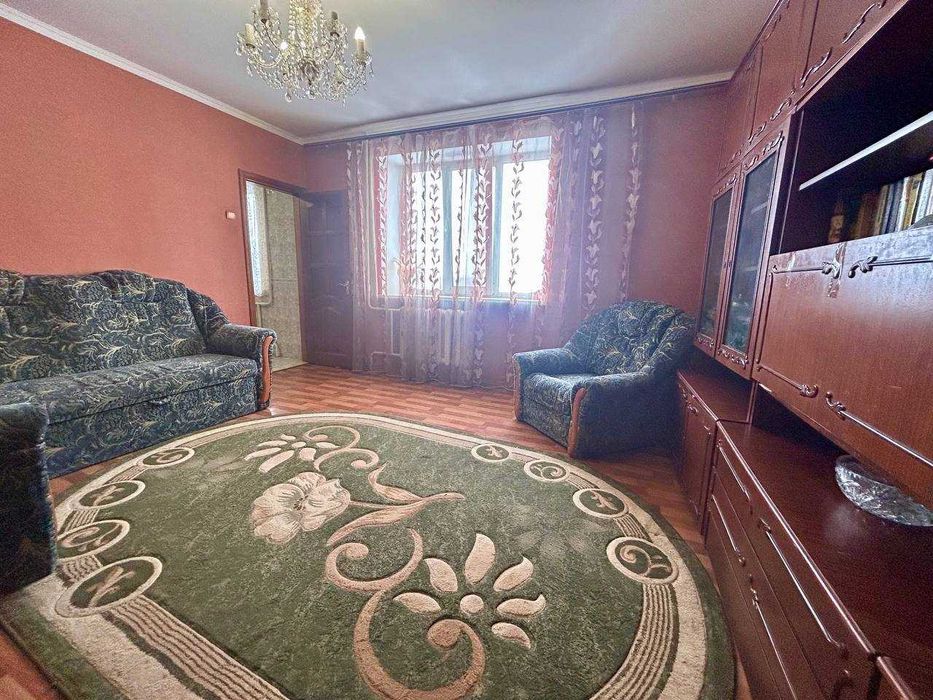 2-кімнатна квартира по вул. Гоголівській