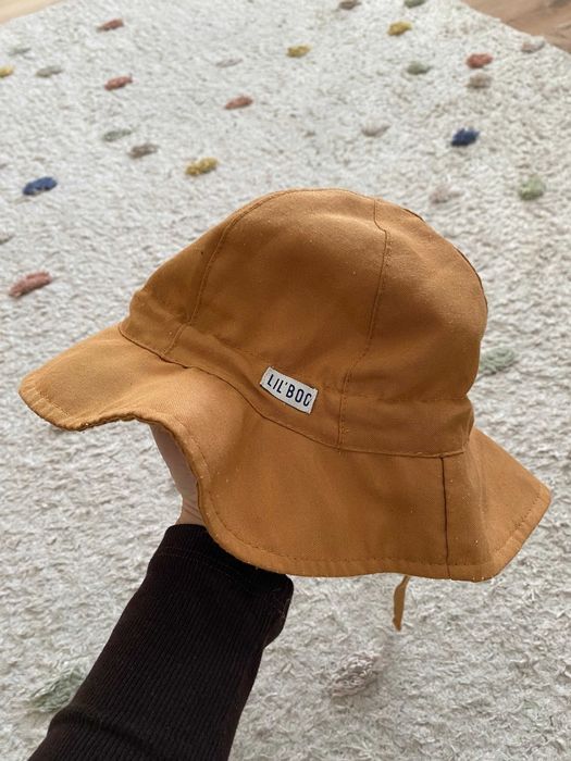 Kapelusz czapka od słonca Lil boo jak nowy 1-2 lata